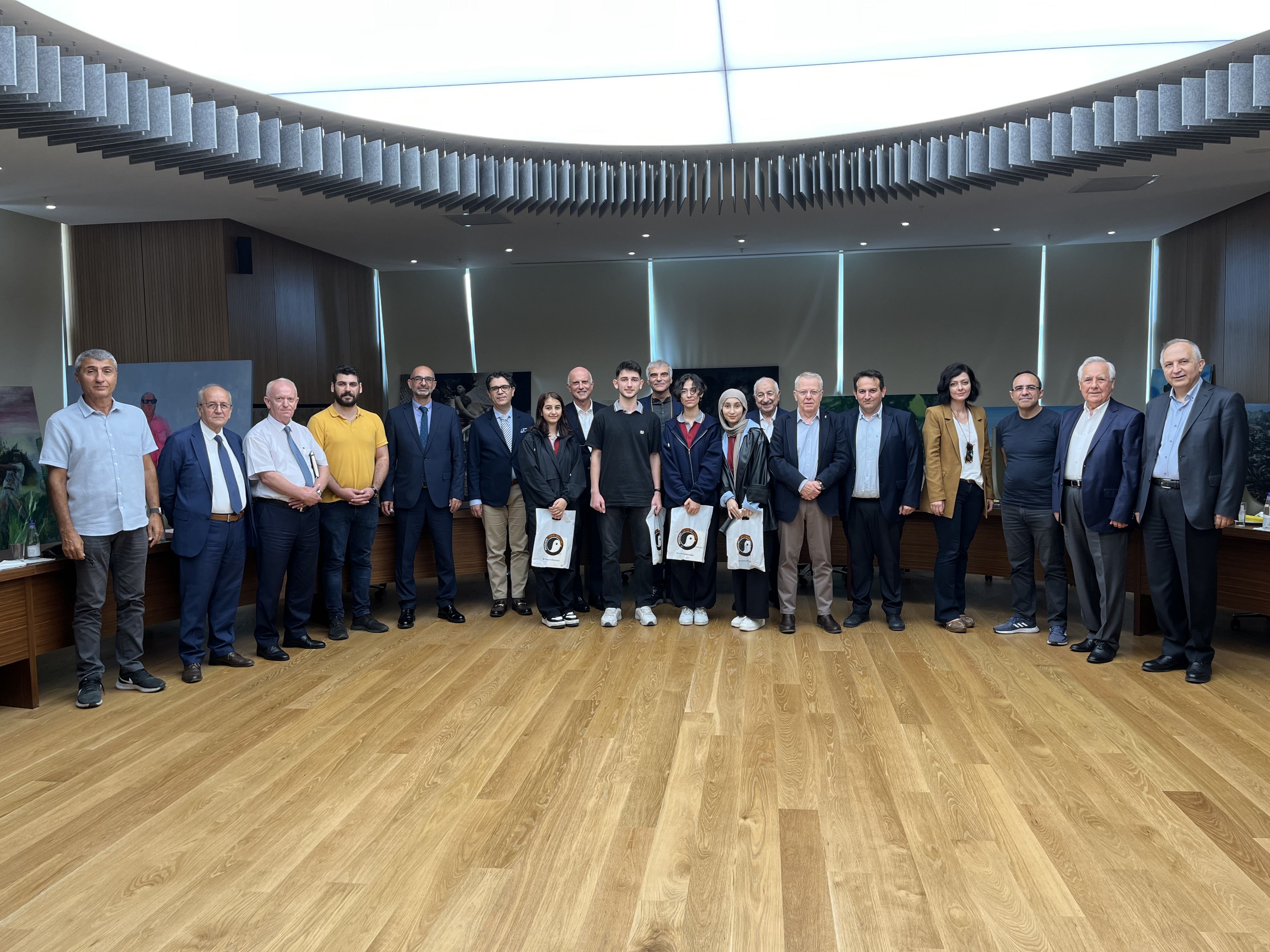 Dilovası Mesleki ve Teknik Anadolu Lisesi Öğrencilerinden Osb ' mizi Ziyaret